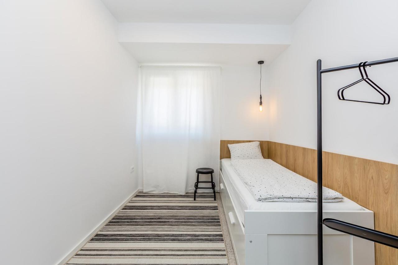 Apartment Laurus Salatić Exteriér fotografie